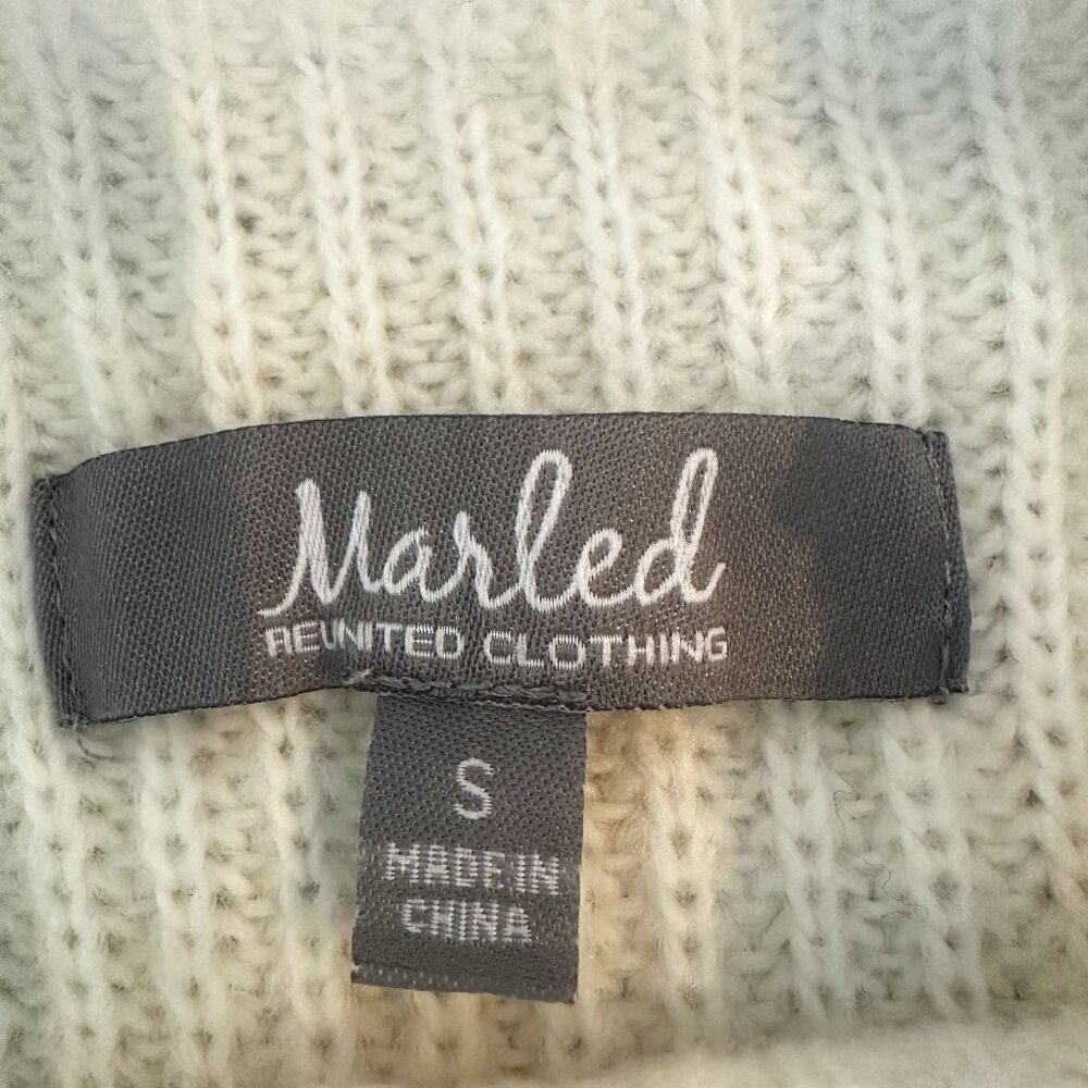 Sweater - Picture 2 of 5